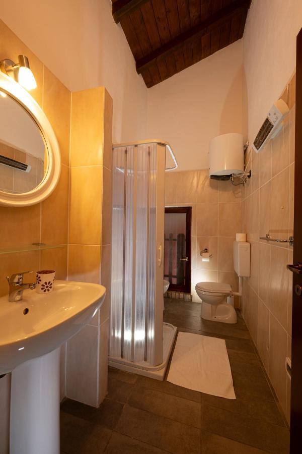 Agriturismo Di Sordiglio Casina Eksteriør billede