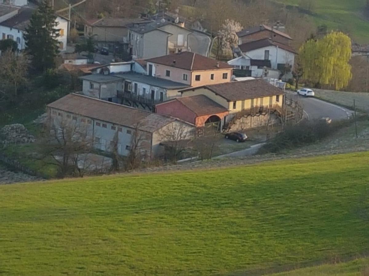 Agriturismo Di Sordiglio Casina Eksteriør billede